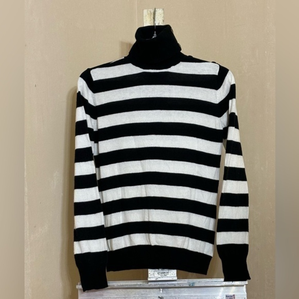 Merona Women’s Medium Black White Striped Turtleneck Sweater Preppy Coastal Old